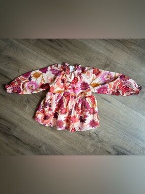 🌼3/$20 Floral Peasant Blouse in Pink and Red